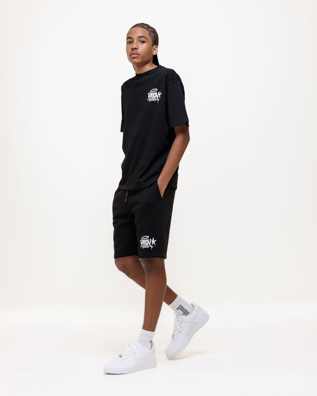 WHO ELSE Shorts - Black