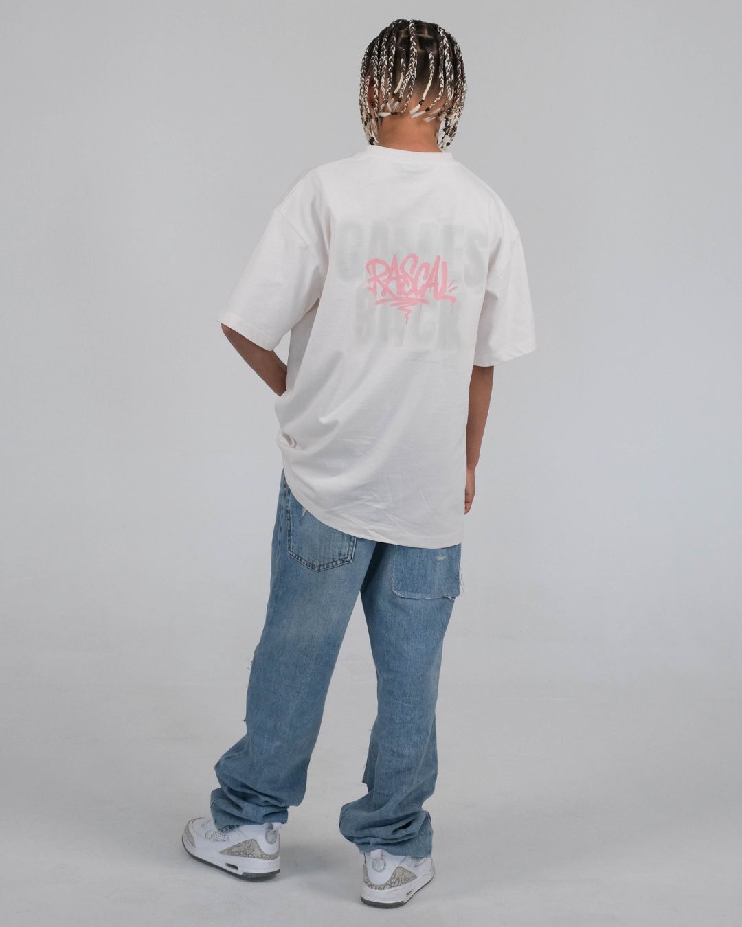Games Back T-Shirt - Off White / Pink