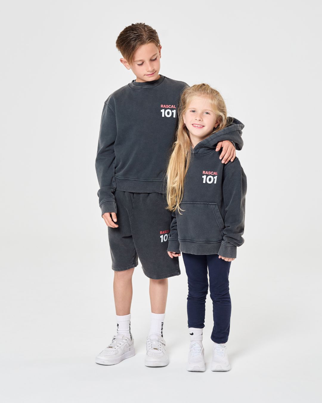 101 Acid Wash Crew Sweatshirt - Charcoal