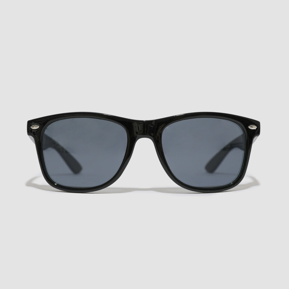 Rascal Italic Logo Wayfairer Sunglasses | Black